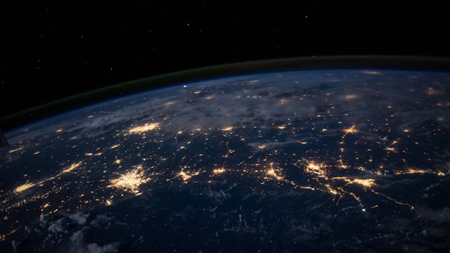 Global network of mirrors